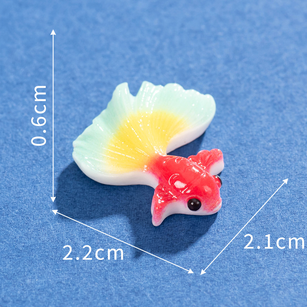N°4 Métal solide flottant