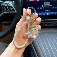 Bling Strass Banaan Sleutelhanger met Diamanten Polsbandje Kristal Fruit Sleutelring Mode Dames Autosleutelhouder Handtas Charme Cadeau