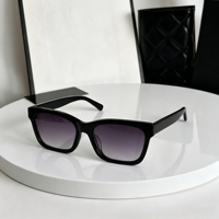 Lunettes de soleil classiques colorées vintage à grande monture, verres dégradés, unisexe, carrées, UV400, amincissantes, pour visage épuré, pour adulte, voyage