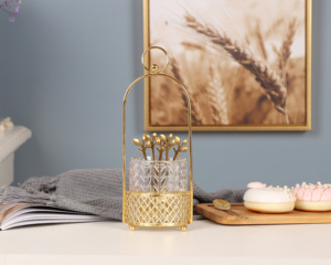 Set portabagagli d'oro di lusso con bel cucchiaio di buona qualità tazze da tè <span class=keywords><strong>in</strong></span> vetro e piattini - Product Image 3