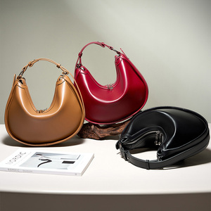 奢华设计师单肩女士斜挎包新款真皮牛皮腋下半月包手袋 - Product Image 6