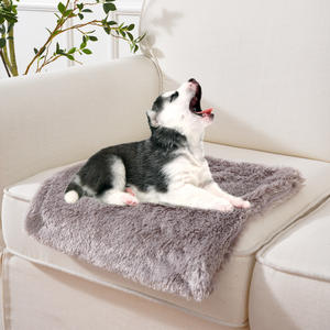 <span class=keywords><strong>Shag</strong></span> <span class=keywords><strong>Dog</strong></span> & Cat Throw Blanket 22*30 ''Manta de felpa de doble capa para mascotas Manta multiusos de piel sintética para mascotas - Product Image 4