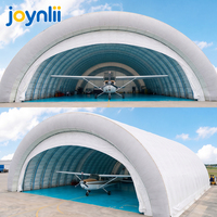 Tente tunnel gonflable de grande taille, hangar pour avions avec structure à poutres pneumatiques arquées