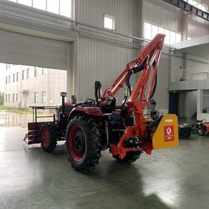 Desbrozadora de martillos de servicio pesado para tractor con enganche de 3 puntos, con brazo hidráulico y cortadora de césped lateral para bordes de carreteras - Product Image 1