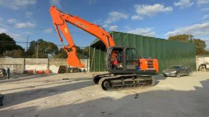 Excavatrice sur chenilles Hitachi ZX200 d'occasion, best-seller, avec moteur d'origine, garantie 1 an, forte puissance de creusement - Product Image 2