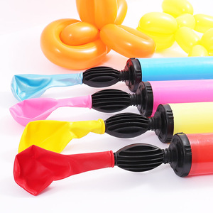 FOSKA 5 PCS 12 pouces Jouets pour enfants Décoration de fête d'anniversaire Jouets DIY Pompe à air manuelle gonflable Pompe à <span class=keywords><strong>ballon</strong></span> pour ballons - Product Image 3