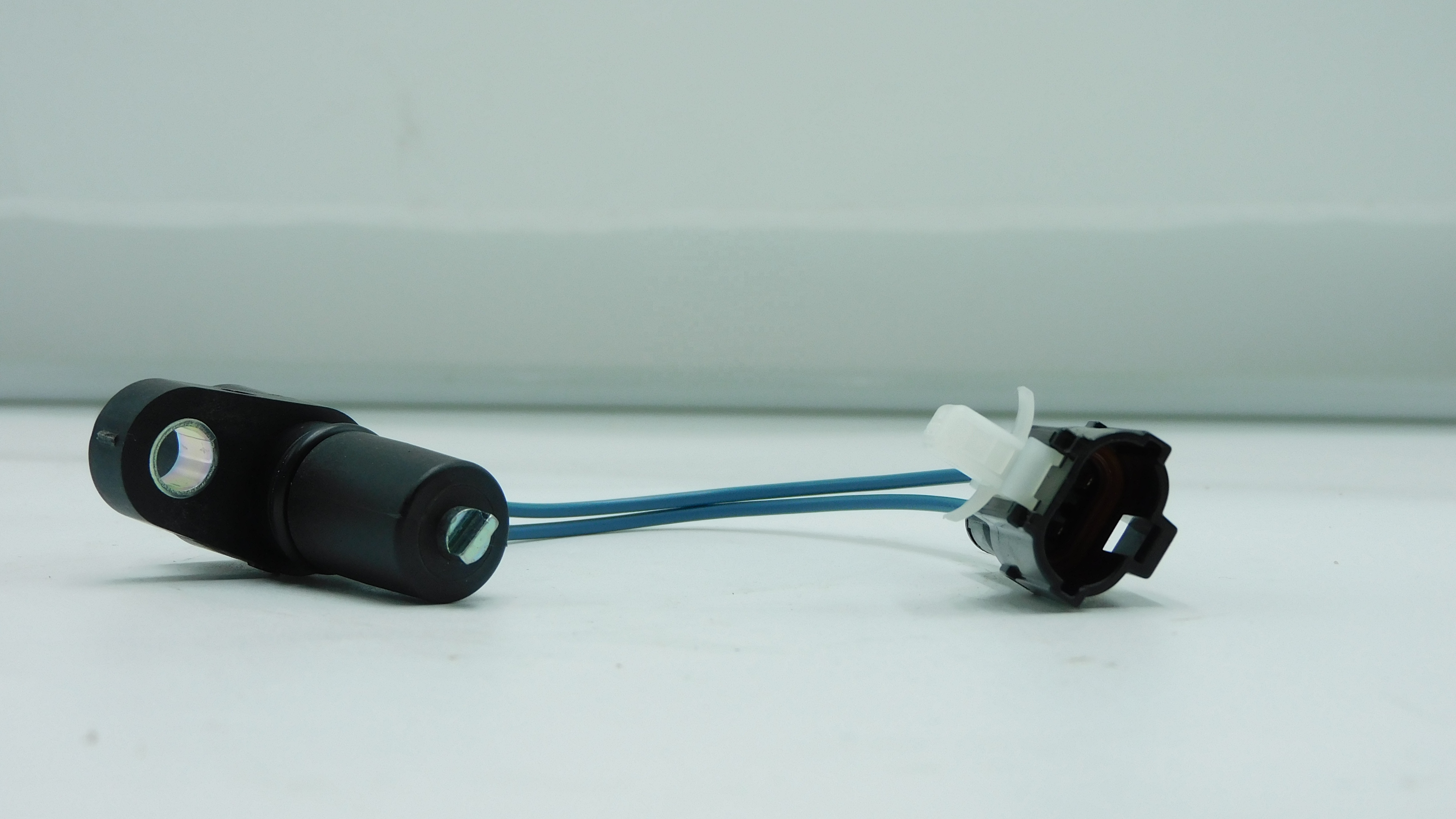 8-97122324-0/8971223240 Tachometer Sensor for NPR/4HE1