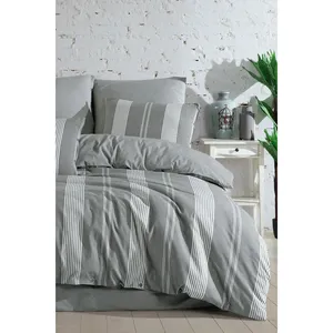Parure de lit double en coton naturel Karden Flower avec drap-housse, housse de couette kaki et 4 taies d'oreiller – Textile de maison respirant - Product Image 1