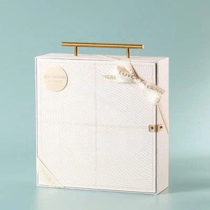 2026 New Designed Custom Luxury Cosmetic Recycled Customized <strong>Cardboard</strong> Paper <strong>Suitcase</strong> Stacking Coffee Mugs Gift Sets with Stand - Product Image 3