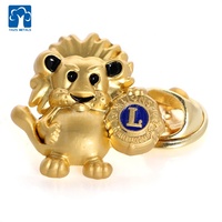 Badges de revers en émail personnalisés avec logo de fabricant, motif Lion Doré