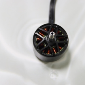 Motor sin Escobillas de Alto Rendimiento 3115 900kv con Carcasa de Metal y Plástico, Accesorio para Aviones RC de Ala Fija, Multirrotor, Modelo DIY - Product Image 5