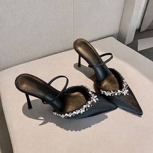 รองเท้าส้นสูงแบบมีหัวเข็มขัด ปลายแหลม สายรัดข้อเท้า สำหรับงานแต่งงาน งานเลี้ยงตอนเย็น ฤดูใบไม้ผลิ ฤดูร้อน สีเขียว พื้นหนา กันลื่น ทนทาน แฟชั่น - Product Image 4