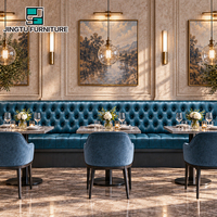 Ensemble de sièges de restaurant personnalisables en cuir bleu marine avec base en bois, tables à manger en marbre, chaises rembourrées, OEM ODM Chine