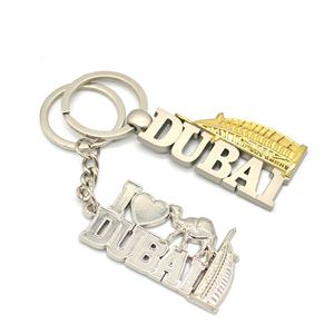 Porte-clés en métal personnalisé avec logo, Tour Eiffel dorée, souvenir de voyage de Paris, porte-clés design en métal, cadeau promotionnel artisanal en métal - Product Image 3