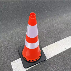 Tùy Chỉnh 75Cm PVC Màu Đen Cơ Sở Giao Thông Cone Phản Quang An Toàn Cảnh Báo Roadblock Nhựa Cone Bán Buôn Cho Giao Thông Va Chạm - Product Image 2