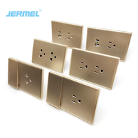 Soket Daya 6 Pin Amerika Selatan soket tipe ganda dengan PC papan besar dan Panel kaca antigores 15A 115-250V ~ standar selatan