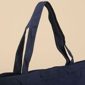 Sac fourre-tout en toile recyclée, écologique, personnalisé, noir, pour courses, pain, épicerie, plage - Product Image 6