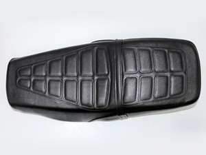 Coussin de siège de moto doux et confortable pour GN 125 <span class=keywords><strong>SKYGO</strong></span> 125-7 SG 125-7 GN 125H GN 125F HJUE 125-8 EX OWEN 150 LEON - Product Image 3