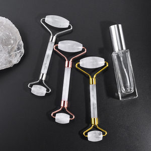 Großhandel natürliche klare Kristall walze Anti-Aging-Hautpflege Beauty <span class=keywords><strong>Roller</strong></span> Entfernen Sie Falten Rock Quartz Jade <span class=keywords><strong>Roller</strong></span> - Product Image 4