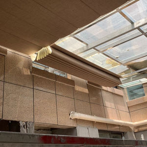 Venta al por mayor inteligente motorizado claraboya techo persianas eléctricas retráctiles toldos para techo de cristal y parasol atrio - Product Image 1