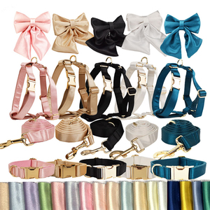 Ensemble de harnais de luxe en satin pour animaux de compagnie avec logo personnalisé, collier anti-traction, laisse, nœud papillon et harnais en forme de H - Product Image 1