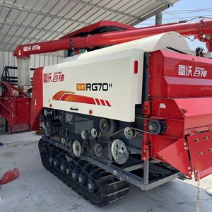 Moissonneuse-batteuse Kubota RG70H d'occasion de haute qualité pour la récolte du blé, du maïs et du riz - Product Image 6