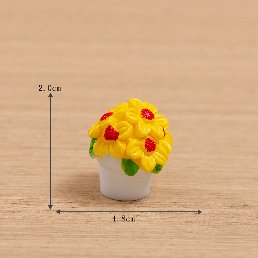 Size 6, small yellow