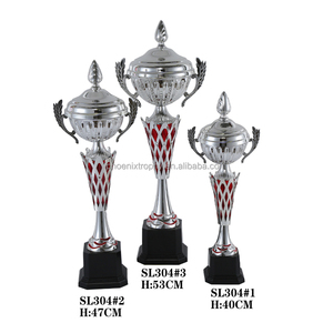 Trophée en métal de sports mondiaux en or durable de luxe personnalisé Phoenix pour les étudiants et les adolescents Trophée de football - Product Image 1