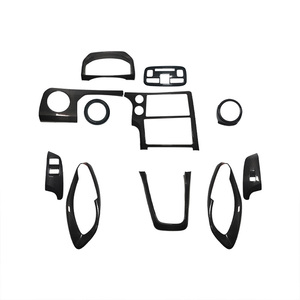 Couverture multimédia de tableau de bord en fibre de carbone véritable pour Toyota <span class=keywords><strong>GR</strong></span> <span class=keywords><strong>Yaris</strong></span> 2025 2026, couverture de console centrale intérieure - Product Image 4