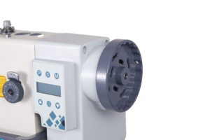 Machine à coudre industrielle spéciale robuste à point noué, avec lit cylindrique, pied entraîneur, aiguille simple et composants de moteur 550W - Product Image 2