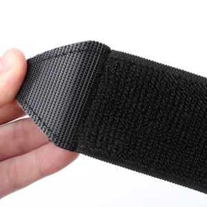 2x fasce da polso in cotone e pelle con Logo personalizzato per il sollevamento pesi fasce per il pedalino per la bici da ginnastica per la casa - Product Image 5