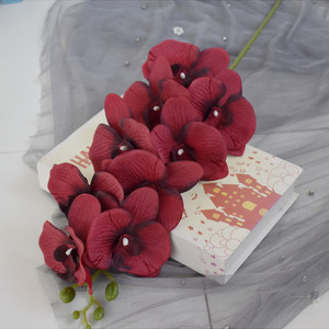 Flores Artificiales de Seda Plástica en Relieve de la Serie Roja, Decoración de Flores Artificiales para Hoteles, Arreglo de Peonías, Rosas e Hortensias para Bodas - Product Image 6