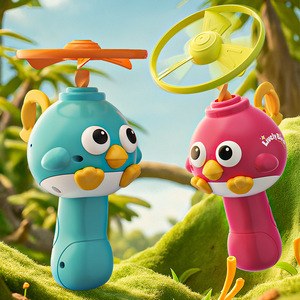 Juguete volador de mano Lively Bird, mini trompo giratorio para jugar al aire libre, para niños de 2 a 4 años, unisex, no requiere electricidad - Product Image 1