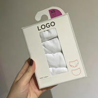 Boîtes à sous-vêtements en carton durable avec logo personnalisé imprimé, languette de suspension, fenêtre transparente, emballage recyclable, marquage en creux, finition brillante/mate