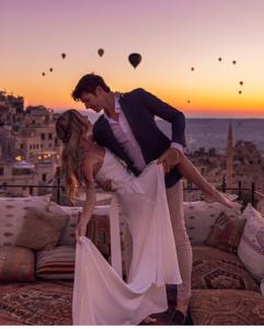 Satin blanc plage vacances voyage robe Super fée lumière robe de mariée Sexy jarretelle traînant longue <span class=keywords><strong>jupe</strong></span> vêtements pour femmes - Product Image 3