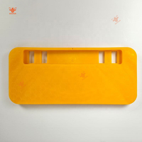 1pc Imkerei Hive Scraper Tool, ABS Imker Flat Equipment, Nest Box Tool Honig für Eimer Bienenstock Rahmen halter, Gelb