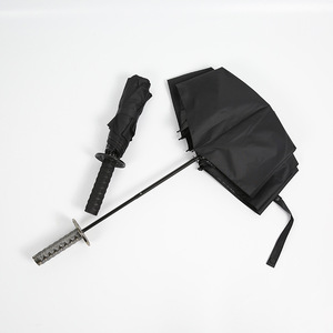 <span class=keywords><strong>Parapluie</strong></span> automatique de <span class=keywords><strong>luxe</strong></span> pour homme et femme, grand format, pliant en trois, avec revêtement noir anti-UV, design Japandi, style katana samouraï - Product Image 5