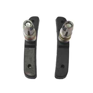 Plaquettes de frein de vélo de montagne EN14766 Reach 72 mm en caoutchouc, freins à patins V, blocs de frein Canti pour pièces de moto et de vélo - Product Image 5