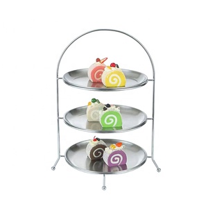 Support de présentation de desserts en métal doré à 3 niveaux, assiettes réutilisables, service de buffet pour les célébrations de Noël, du Nouvel An et de la fête <span class=keywords><strong>des</strong></span> pères - Product Image 4
