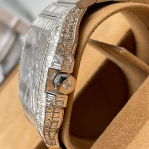 Reloj Mecánico Cuadrado de Lujo para Hombre, Acero Inoxidable, Esfera Esqueletizada, Cristal de Zafiro, Pasa la Prueba del Diamante, Movimiento de Alta Precisión - Product Image 4