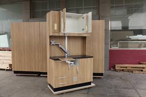 خزانة أسنان مخصصة بتصميم الساعة الـ12 لغرفة علاج العيادة الجديدة، مع حوض وسطح عمل خلفي لطبيب الأسنان - Product Image 4