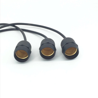 Utilisation en extérieur E12 E14 E26 E27 IP65 Support de lampe avec câble Douille étanche E27