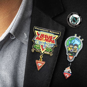 ニューエクスプローラー・ポートランド・オレゴン・パスファインダー・クラブは、金メッキの金属製カスタムバッジピンを発表する予定だと信じています - Product Image 1