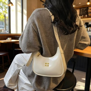 Nouveau sac vintage en forme de croissant pour femme, texture premium, élégant et polyvalent, sac à bandoulière, sac à main tendance en forme de dumpling - Product Image 2