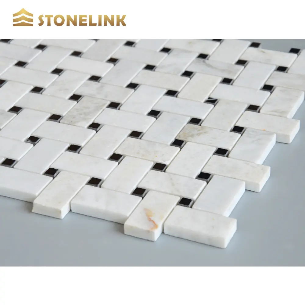 नई डिजाइन Basketweave पैटर्न संगमरमर मोज़ेक प्राकृतिक पत्थर Carrara सफेद संगमरमर मोज़ेक टाइल