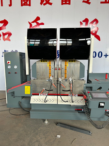 Machine à scier CNC à double tête pour la fabrication de fenêtres et de portes en PVC, destinée à la transformation de l'aluminium et du PVC. - Product Image 6
