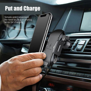 <span class=keywords><strong>Cargador</strong></span> Inalámbrico para <span class=keywords><strong>Auto</strong></span> <span class=keywords><strong>de</strong></span> 10w con Soporte para Teléfono con Sujeción Automática para Rejilla <span class=keywords><strong>de</strong></span> Ventilación y Tablero, Compatible con iPhone y <span class=keywords><strong>Samsung</strong></span> Galaxy - Product Image 4