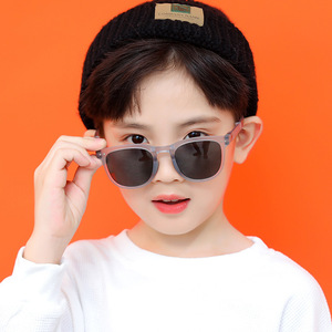 Children <b>Foldable</b> Polarized <b>Sunglasses</b> TR90 Square Frame UV400 Sun Protection - Product Image 4