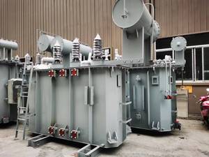 Transformador trifásico de alta tensión de 100 kVA S11, sumergido en aceite, 50 Hz - Product Image 2