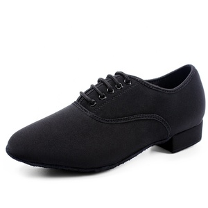 Scarpe da Ballo Sportive da Uomo per Allenamento con Tacco Cubano da 2.5 cm in Tessuto Oxford Nero per Ballo Standard e Latino - Product Image 1